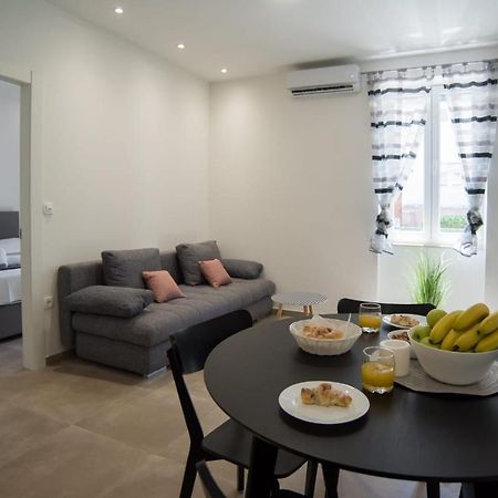 Ita&Toni Apartment สปลิท ภายนอก รูปภาพ